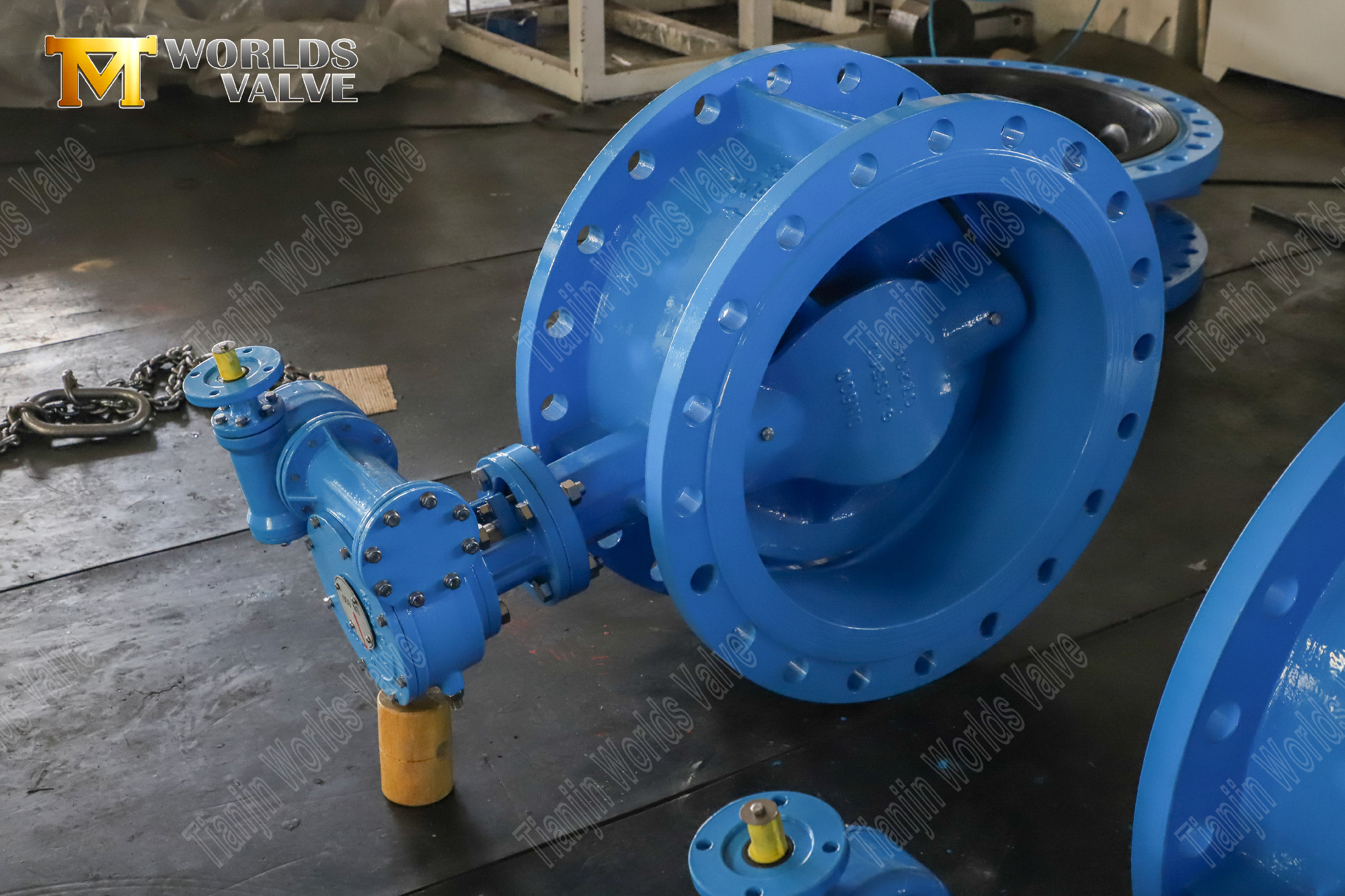 V&aacute;lvula de mariposa PN25 doble desplazamiento con bridas dobles y operador de engranaje-3 (3)