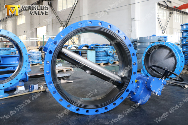 Válvulas de mariposa con bridas dobles de agua de gran tamaño con operador de caja de cambios