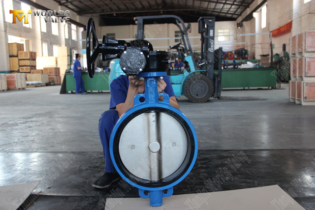 Válvulas de mariposa de obleas operadas por engranaje de gusano con forrado de goma